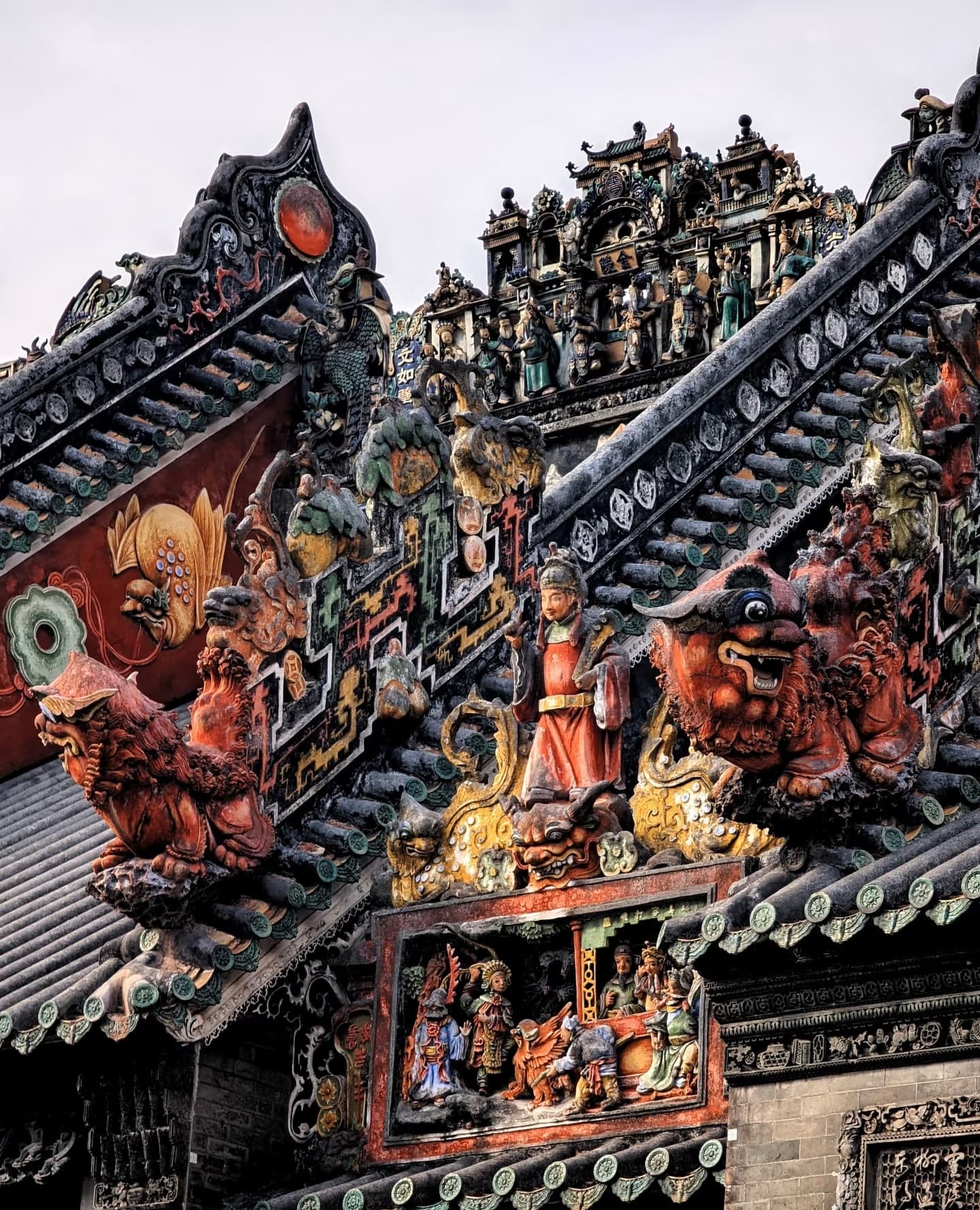 Incredibly ornate ceramic figures on the roof of the Chen Clan Ancestral Hall