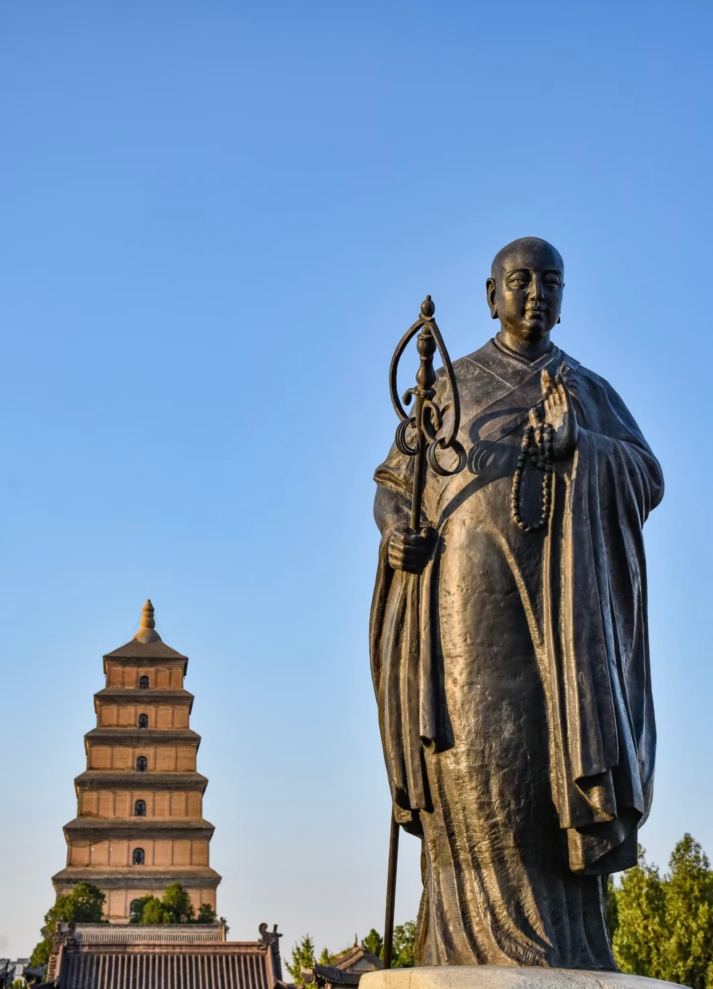 Sunset view of the Giant Wild Goose Pagoda and surrounding plaza