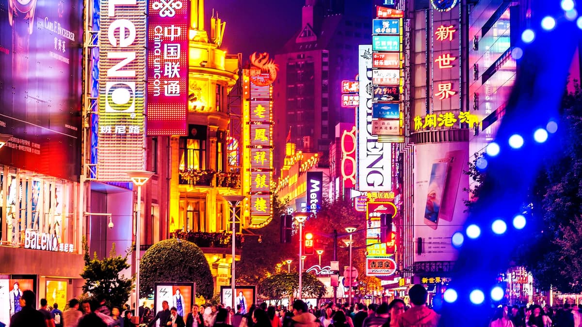 Shanghai Night Speakeasy Scene